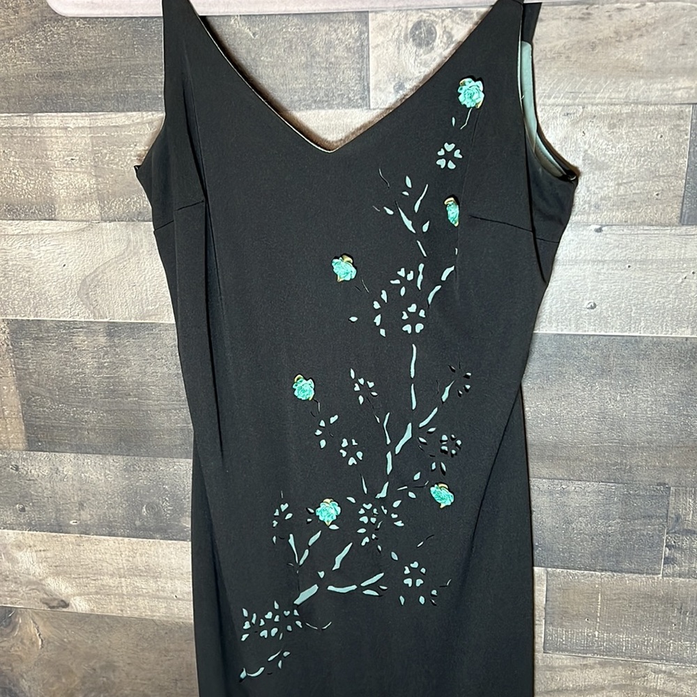 Beautiful Black with Green Flowers Maxi Dress - Picture 4 of 8
